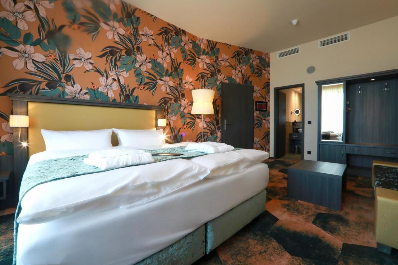 Spree. Hotel Am Hafen Lübbenau Eksteriør bilde